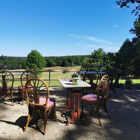 La Villa Du Pre Du Cerf Spa Bagian luar foto