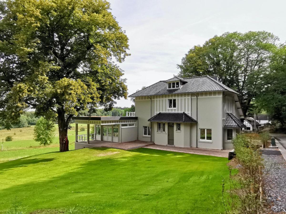 La Villa Du Pre Du Cerf Spa Bagian luar foto