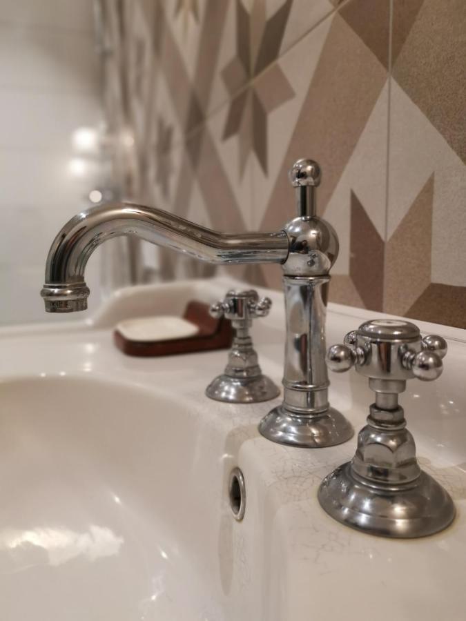 La Villa Du Pre Du Cerf Spa Bagian luar foto