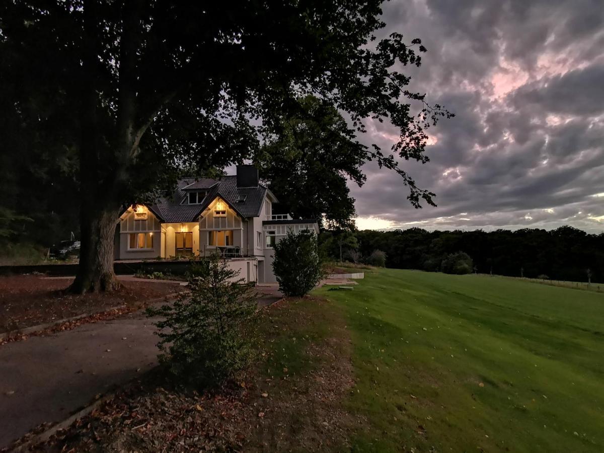 La Villa Du Pre Du Cerf Spa Bagian luar foto