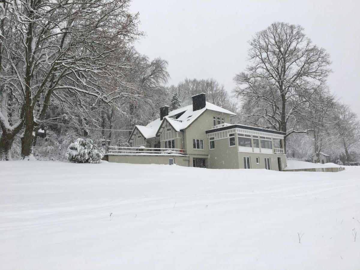 La Villa Du Pre Du Cerf Spa Bagian luar foto